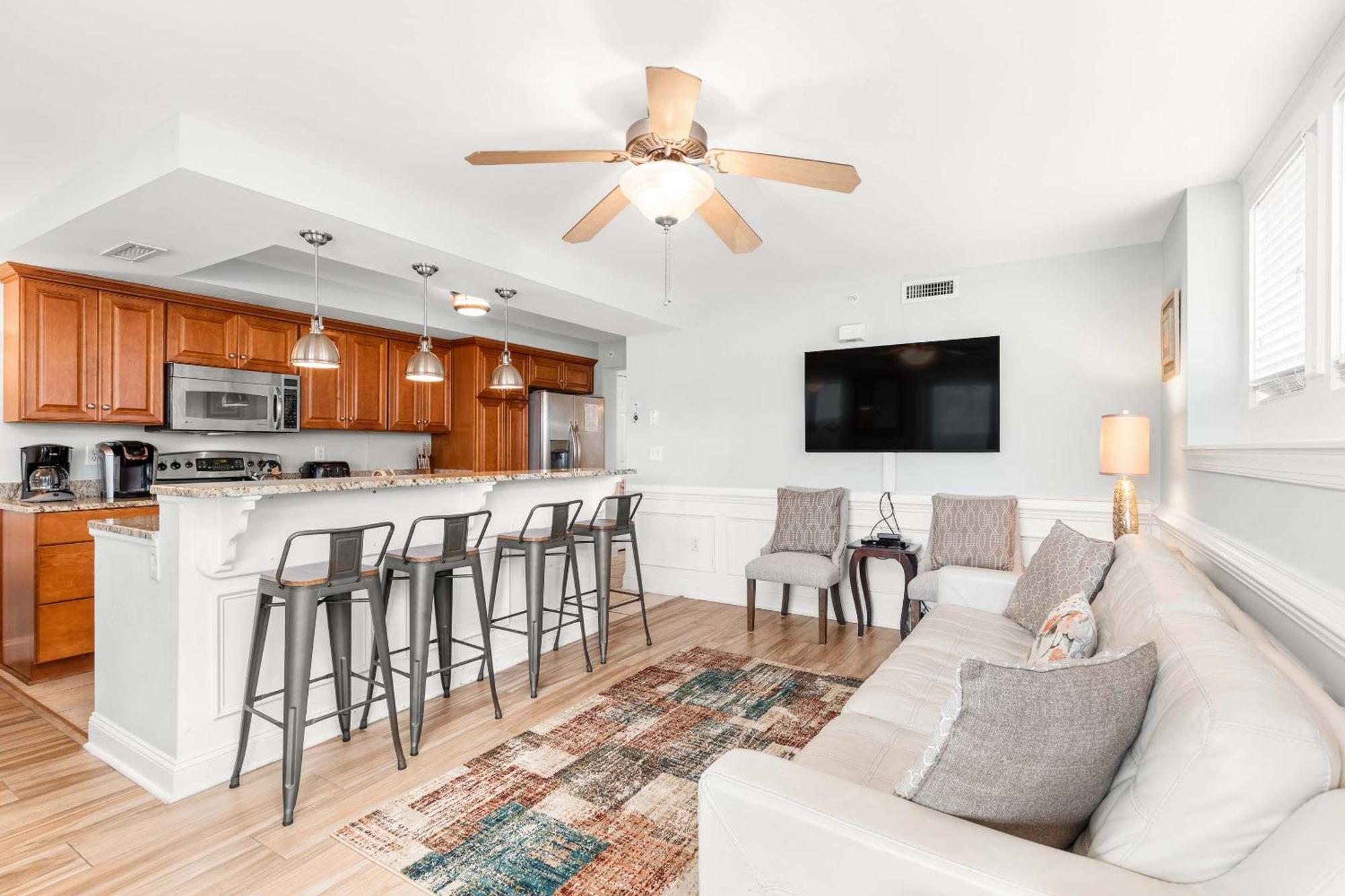 Captains Watch 8 Tybee Island Екстер'єр фото